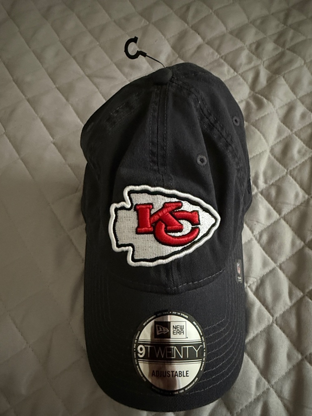 New Era Black Kansas City Chiefs 9TWENTY Hat with Red & White Logo